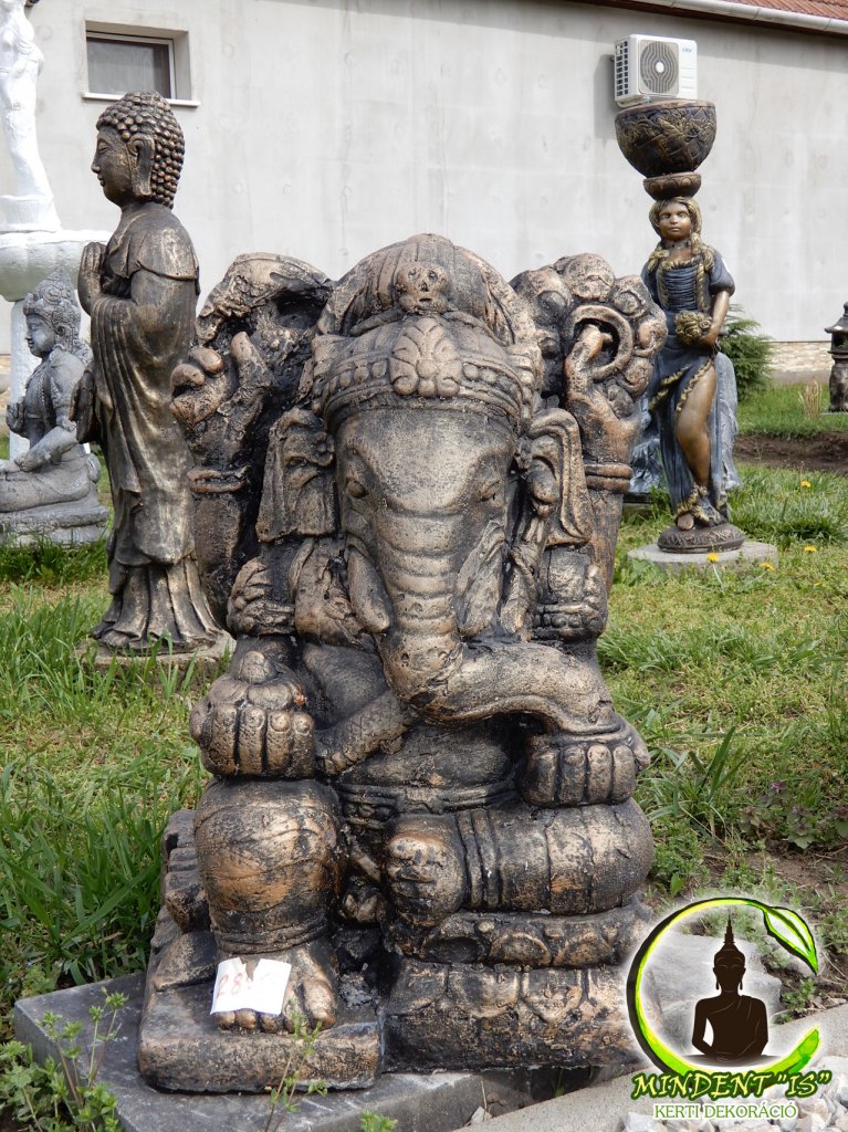 Mindent 'Is' kerti dekoráció 57